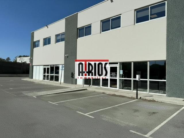 LOCAL COMMERCIAL 395 M²