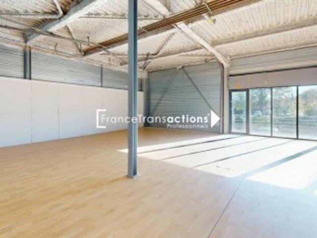 Local Commercial 155