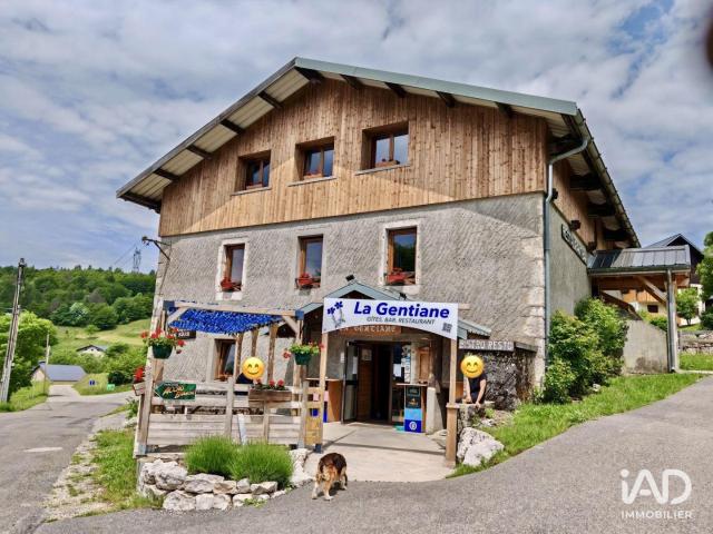 Local commercial 320 m²