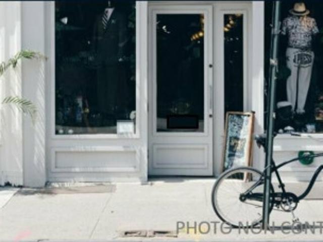 Local Commercial 210