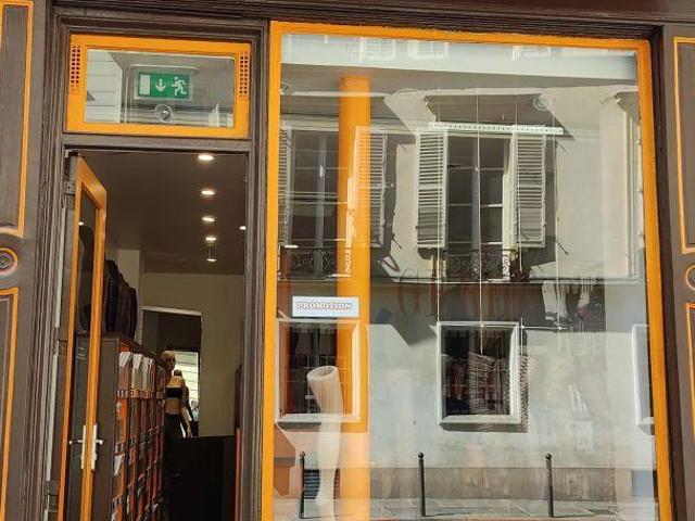 Local commercial 45 m²