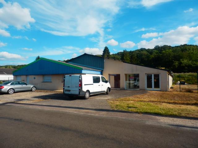 Local d’activités de 730 m² sur un terrain de 3 000 m²