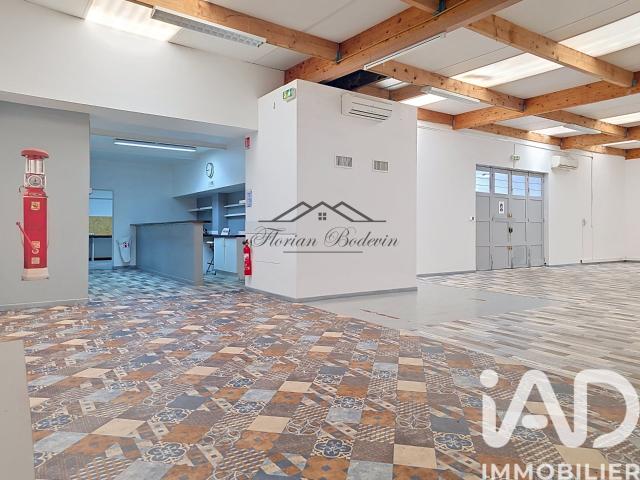 Local commercial 419 m²