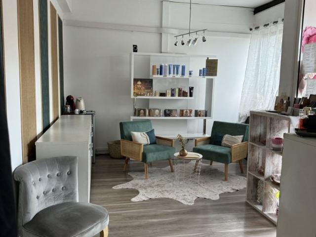 Local commercial 55 m²
