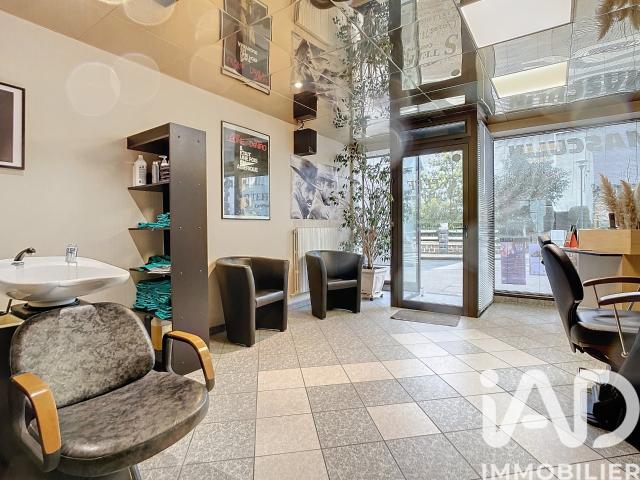 Local commercial 57 m²