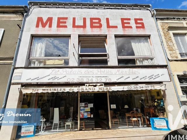 Local commercial 591 m²