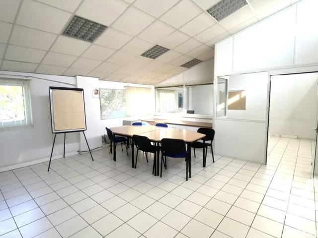 Local commercial 52 m²