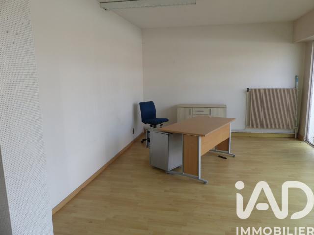 Local commercial 64 m²