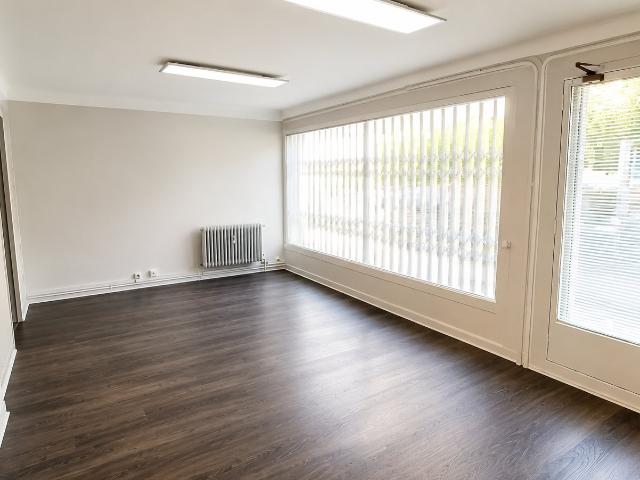 LOCAL COMMERCIAL 67m2