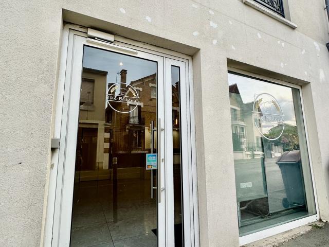Local commercial 60 m²
