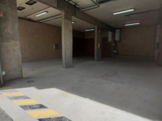 Local Commercial 164