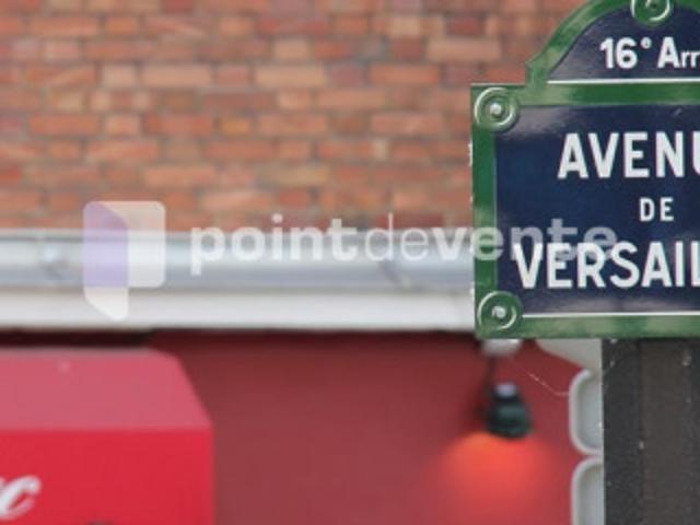Local Commercial 477