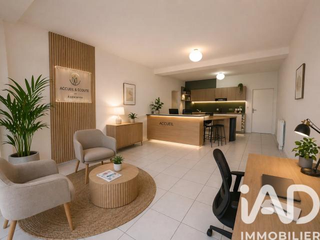 Local commercial 75 m²