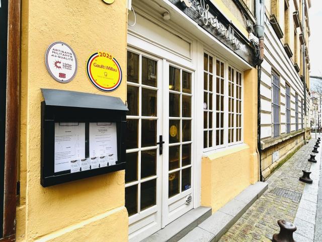 Local commercial 77 m²