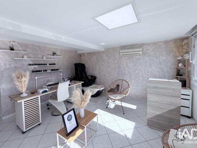 Local commercial 70 m²