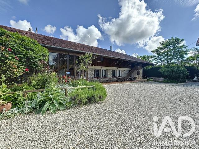 Local commercial 800 m²