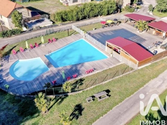 Local commercial 806 m²