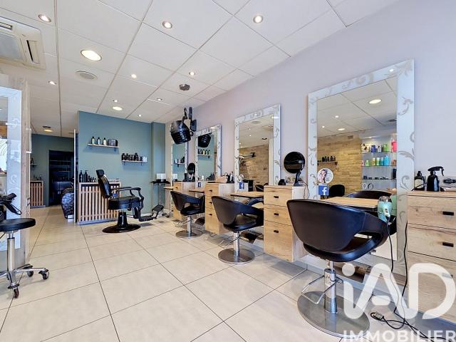 Local commercial 80 m²