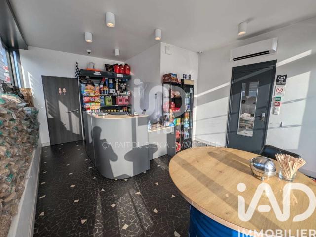 Local commercial 80 m²