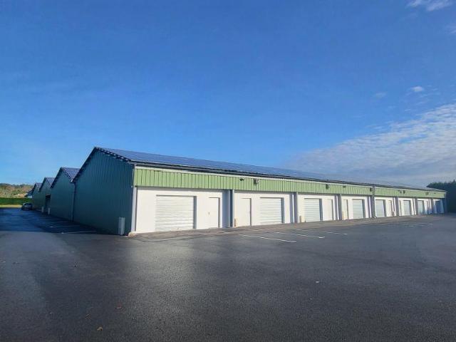 Local commercial 80 m²