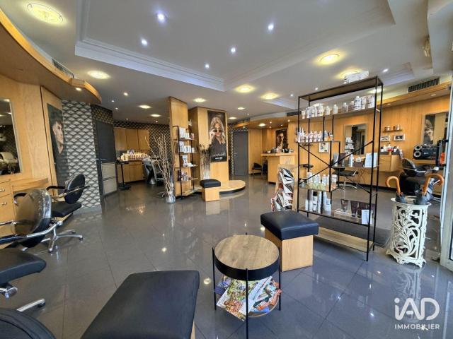 Local commercial 80 m²