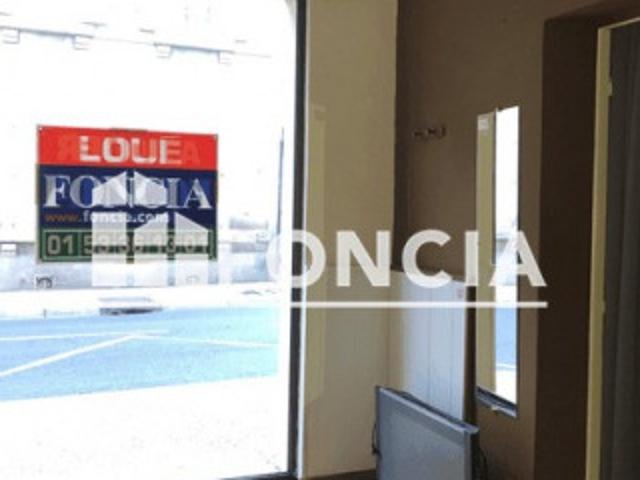 Local Commercial 29