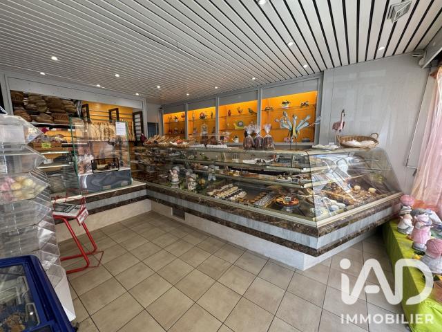 Local commercial 81 m²