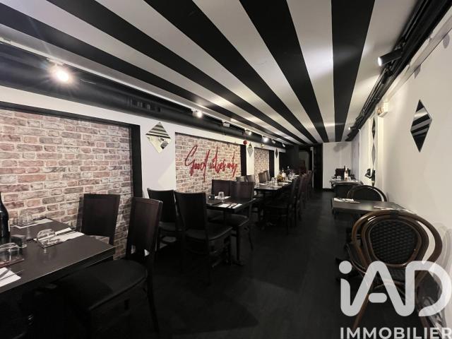 Local commercial 96 m²