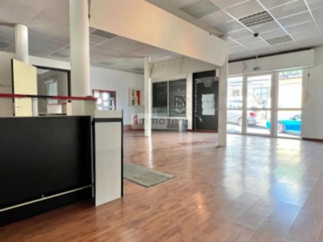 Local Commercial 120