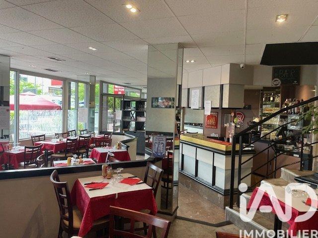 Local commercial 90 m²