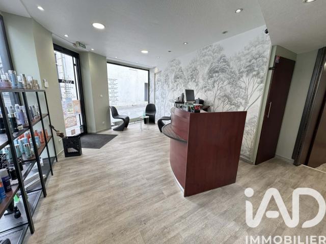 Local commercial 90 m²