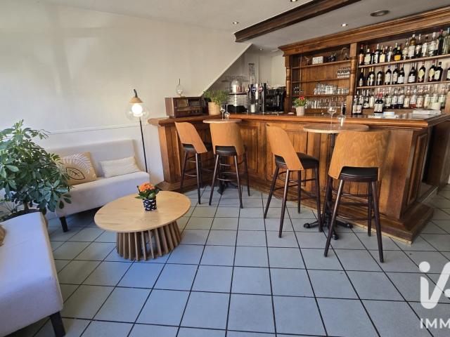 Local commercial 90 m²