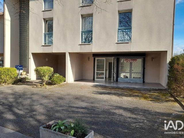 Local commercial 90 m²