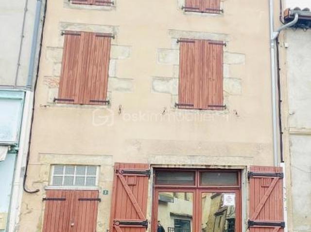 Local commercial/Aménagement en habitation possible à l'étage
