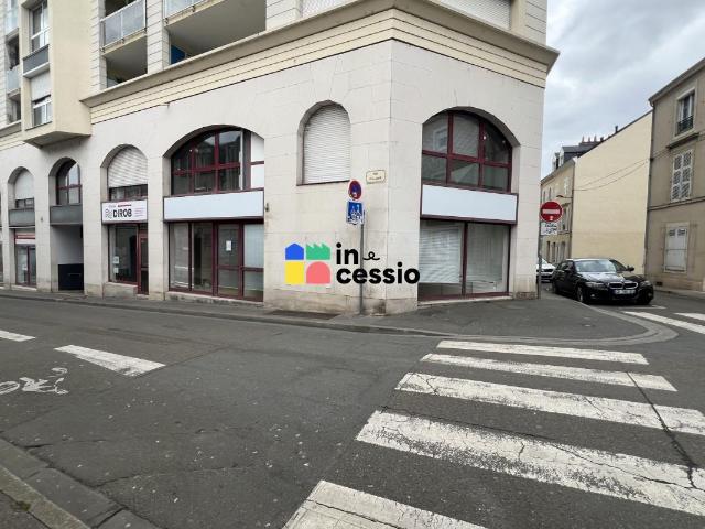 Local commercial/bureaux à vendre ou à louer