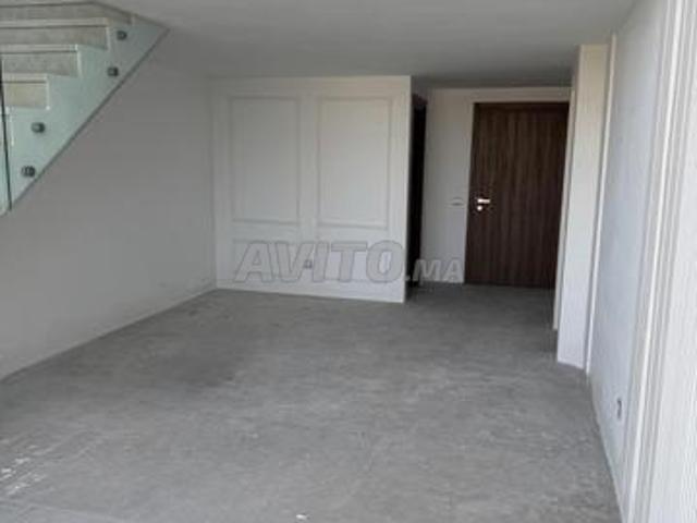 Local Commercial/Showroom de 59 m² – Lissasfa