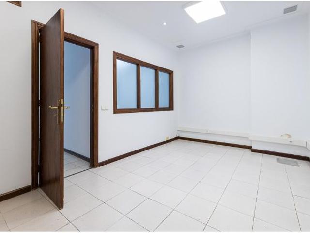 Local con licencia para vivienda en Coll d’en Rabassa