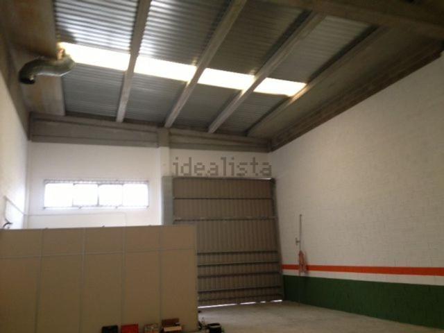 Local, Constanti