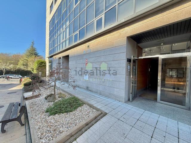 Local, Coia, Vigo