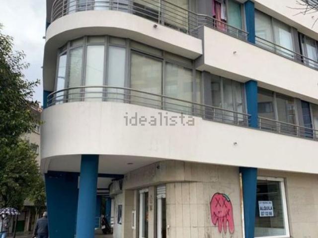 Local, Coia, Vigo