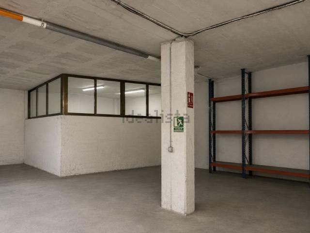 Local, Cornellà de Llobregat