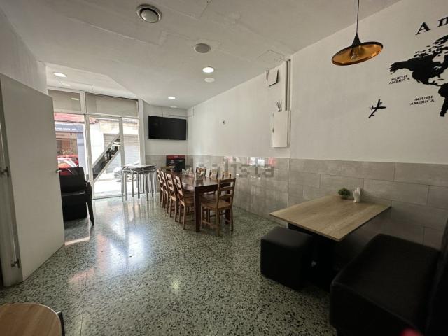 Local, Cornellà de Llobregat