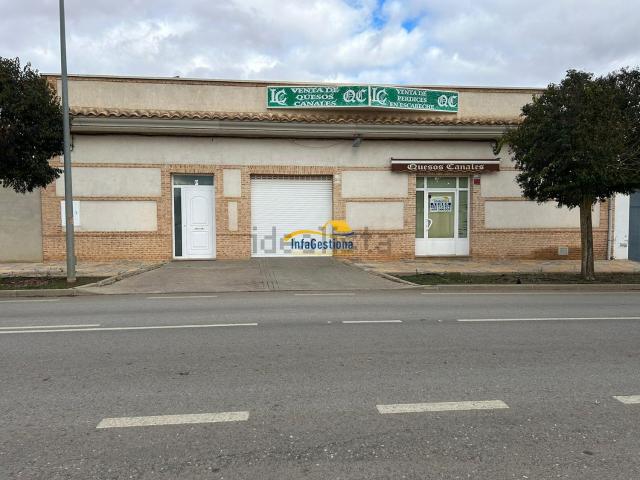 Local, Cozar