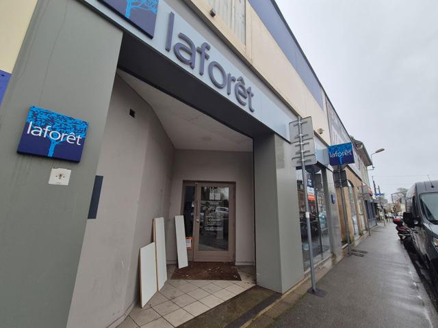 Local d'activité 150 m2