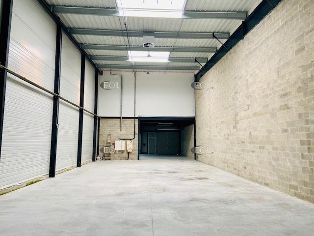 Local d'activité à vendre Bussy Saint Georges Proche A4 et RER A