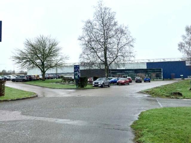 Local d'activité à vendre Gaillefontaine Proche Rouen et Amiens