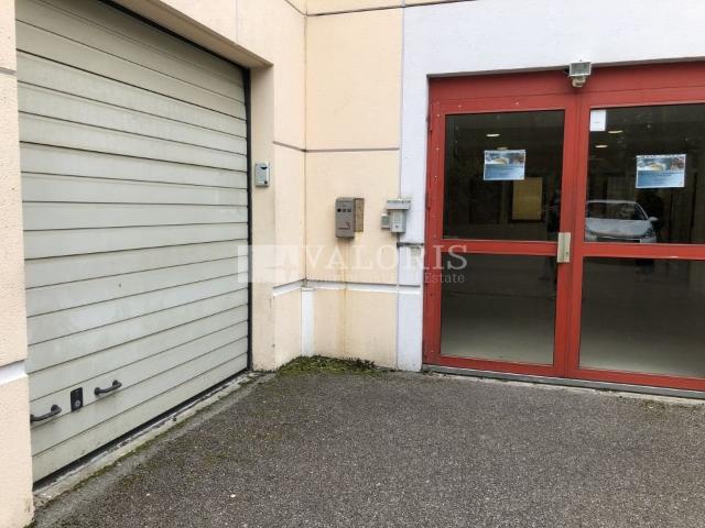 Local d'activité à vendre Dardilly Proche A6 et bus