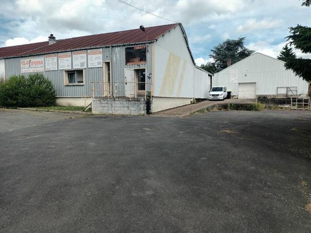 Local d'activité à vendre Fleury sur Andelle Ancien ensemble immobilier
