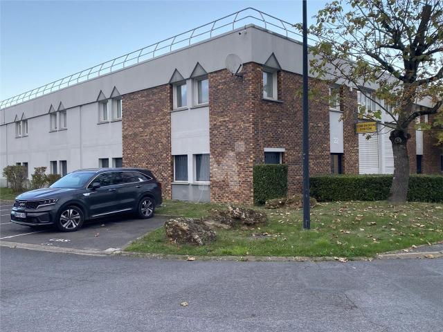 Local d'activité à vendre Lisses Proximité A6 et RER D