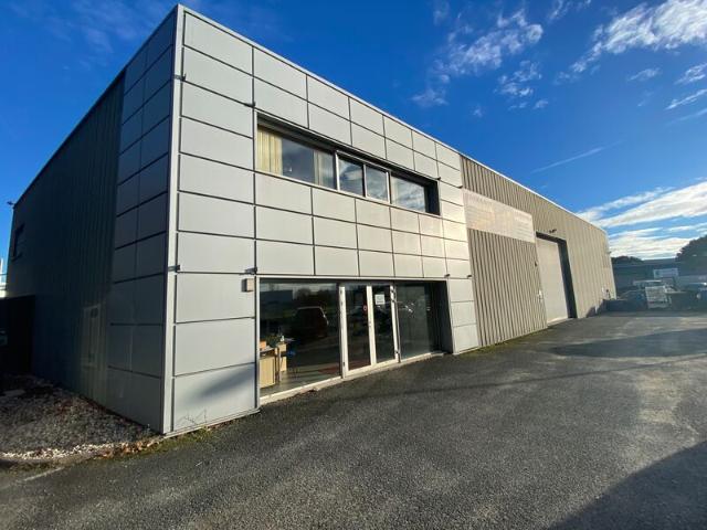Local d'activité à vendre Saint Jean d'Illac Proche rocade sortie 12